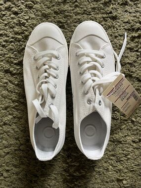 MUJI Low Top Sneakers/Trainers